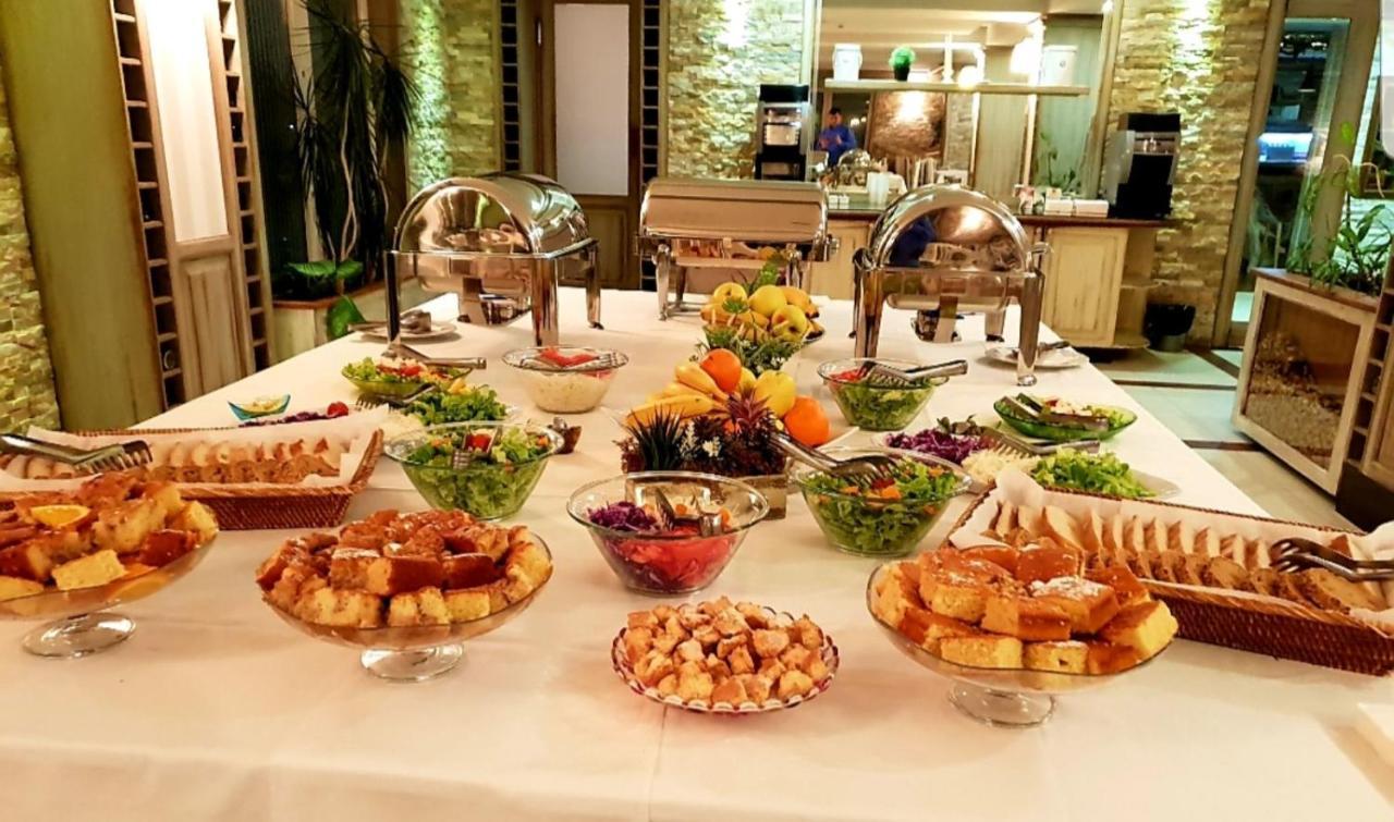 Wine Hotel Cesarica Međugorje Buitenkant foto