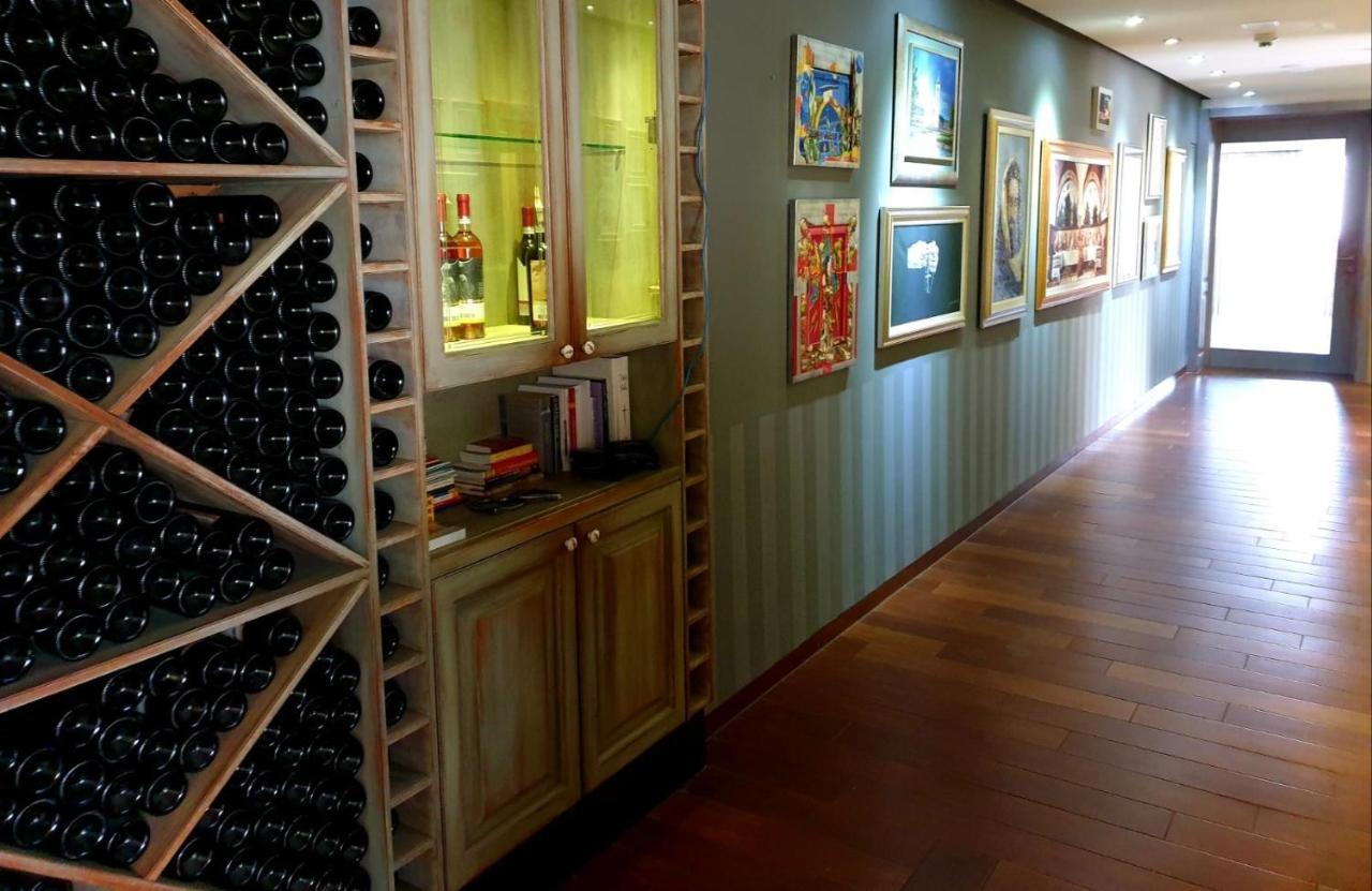 Wine Hotel Cesarica Međugorje Buitenkant foto